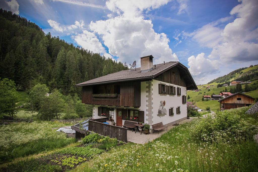 Casa Serac' ลาวาลเล ภายนอก รูปภาพ