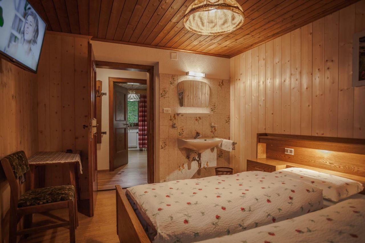 Casa Serac' ลาวาลเล ภายนอก รูปภาพ